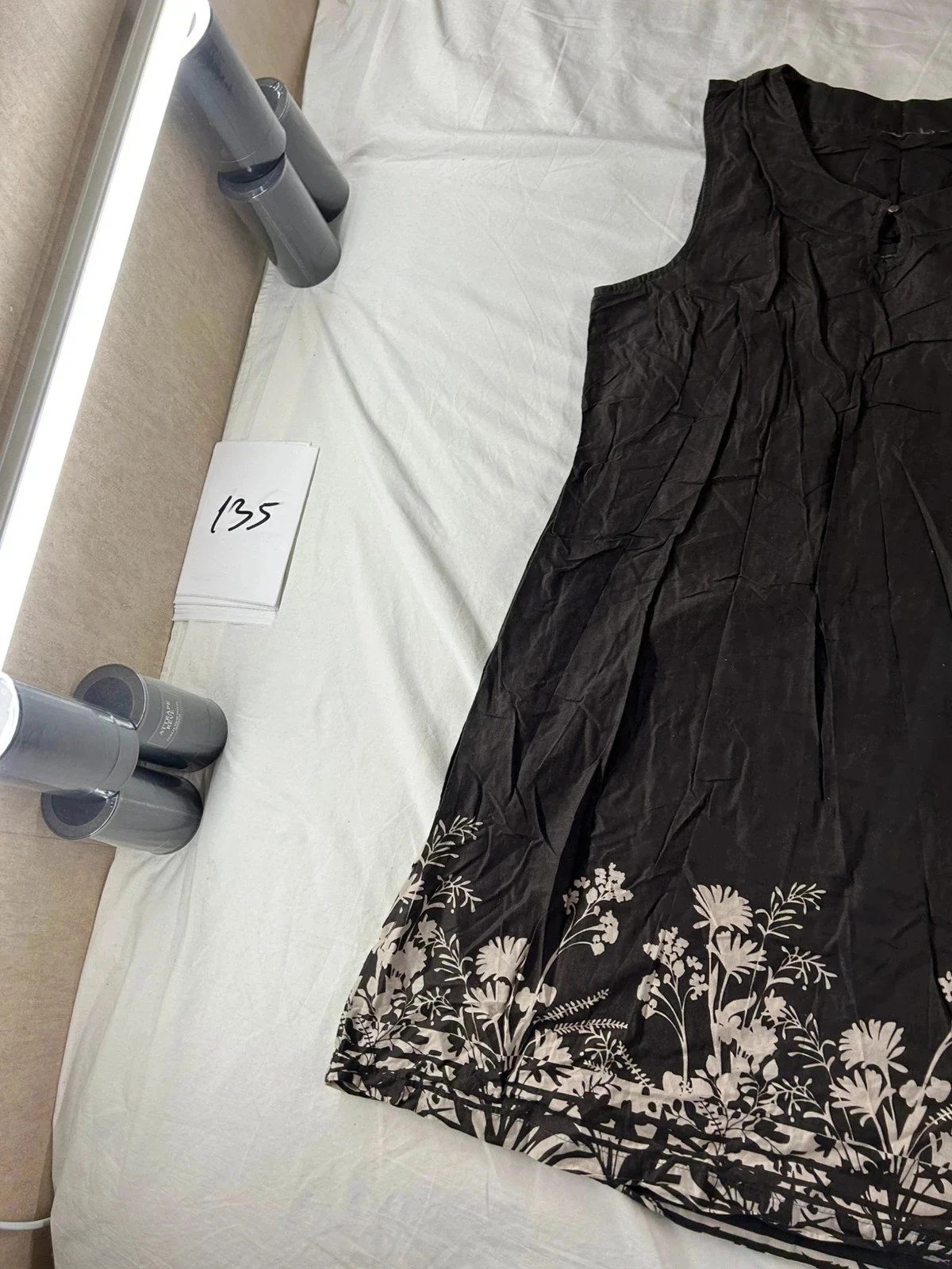Vestido de verão longo marrom com estampa bege vintage – photo 3